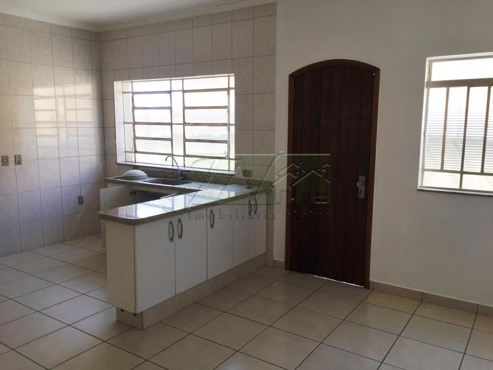 Alugar Residenciais / Casas em Santa Cruz do Rio Pardo R$ 2.500,00 - Foto 7