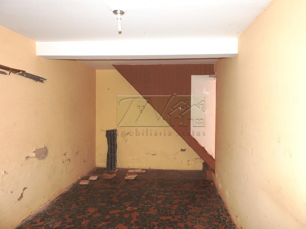 Alugar Residenciais / Casas em Santa Cruz do Rio Pardo R$ 1.400,00 - Foto 42