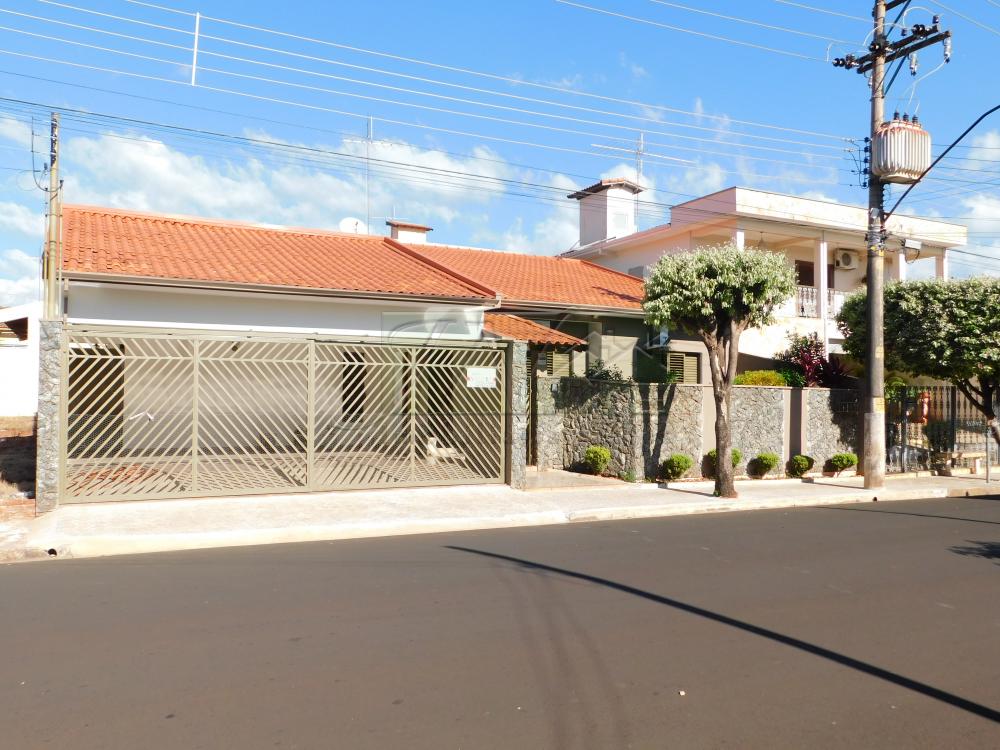 Comprar Residenciais / Casas em Santa Cruz do Rio Pardo R$ 700.000,00 - Foto 3