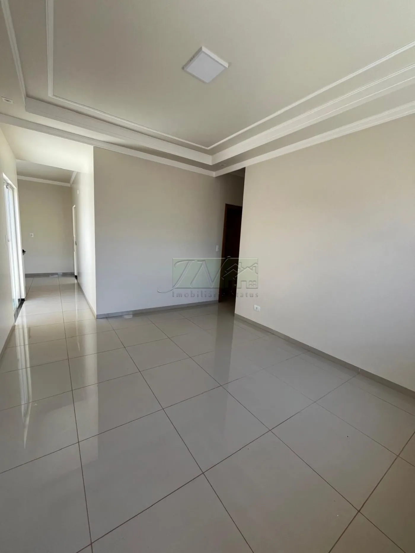 Alugar Residenciais / Casas em Santa Cruz do Rio Pardo R$ 1.450,00 - Foto 5