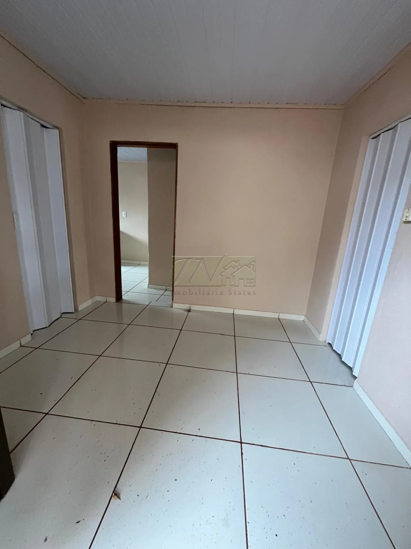 Alugar Residenciais / Casas em Santa Cruz do Rio Pardo R$ 800,00 - Foto 7