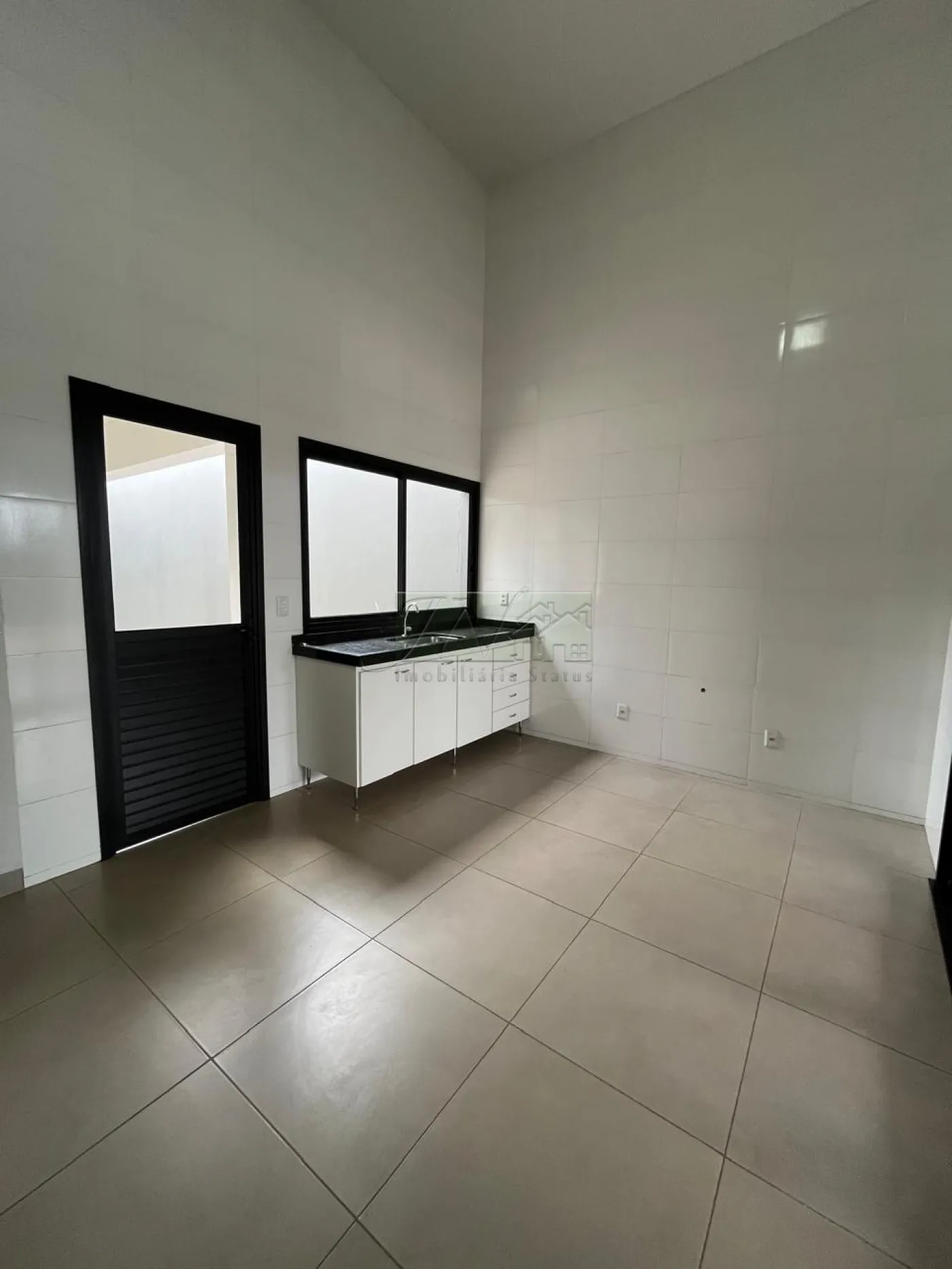 Alugar Residenciais / Casas em Santa Cruz do Rio Pardo R$ 1.670,00 - Foto 5