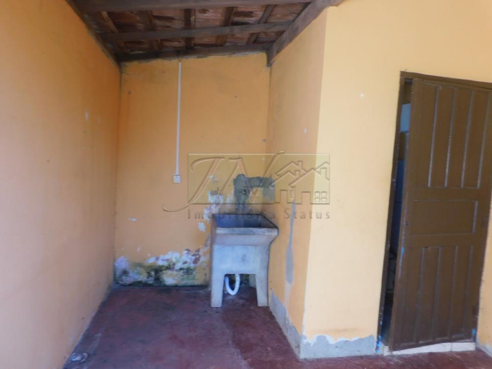 Alugar Residenciais / Casas em Santa Cruz do Rio Pardo R$ 600,00 - Foto 16