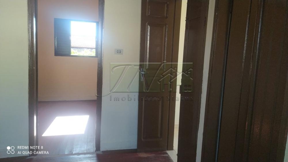 Alugar Residenciais / Casas em Santa Cruz do Rio Pardo R$ 900,00 - Foto 15