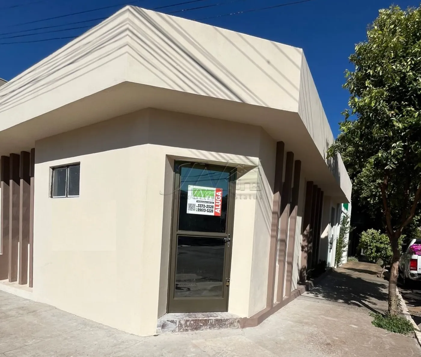 Alugar Comerciais / Galpão em Santa Cruz do Rio Pardo R$ 2.300,00 - Foto 1