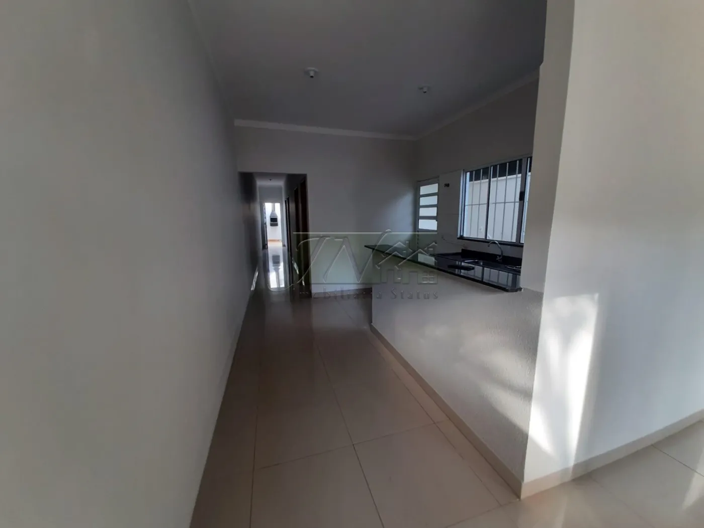 Alugar Residenciais / Casas em Santa Cruz do Rio Pardo R$ 1.300,00 - Foto 4