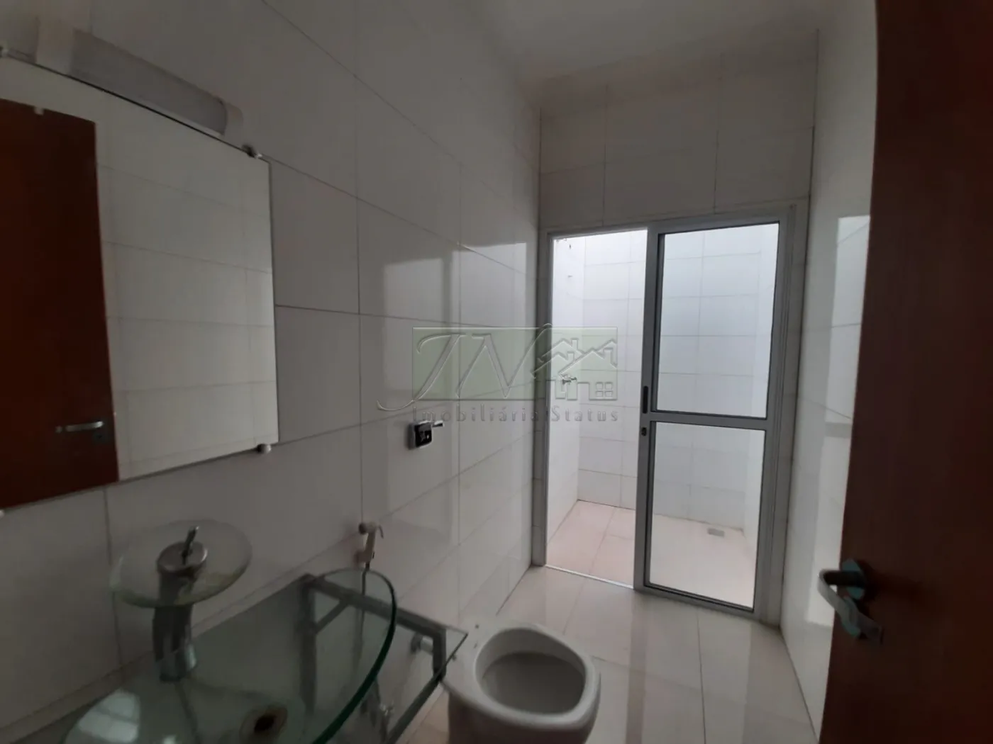 Alugar Residenciais / Casas em Santa Cruz do Rio Pardo R$ 1.300,00 - Foto 8