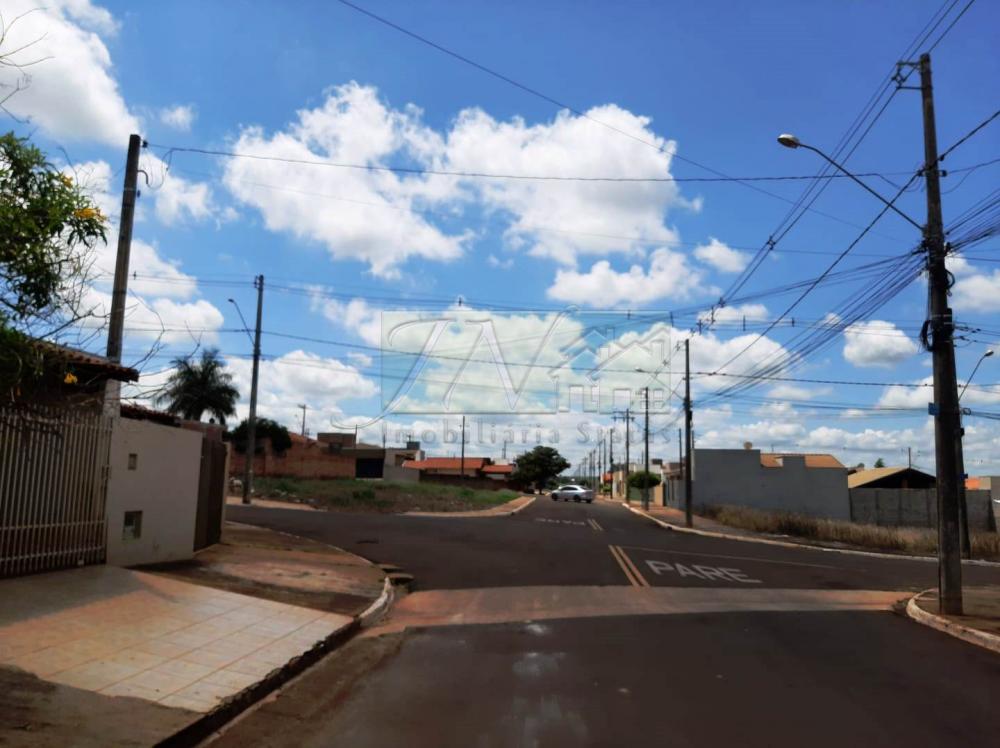 Alugar Residenciais / Casas em Santa Cruz do Rio Pardo R$ 1.500,00 - Foto 3