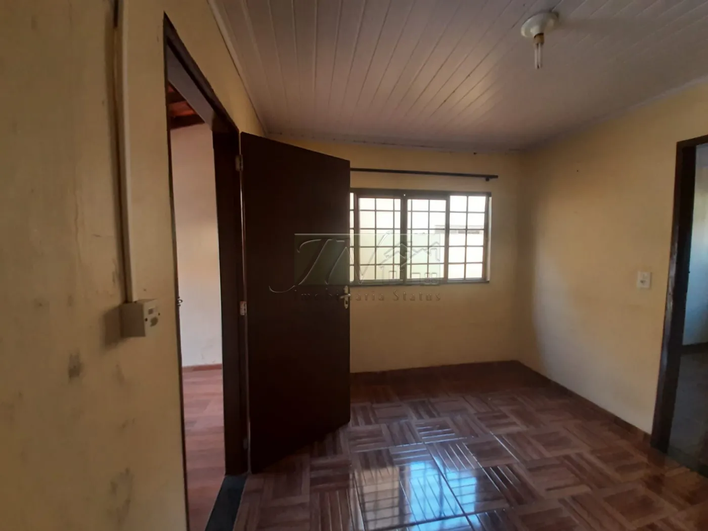 Alugar Residenciais / Casas em Santa Cruz do Rio Pardo R$ 750,00 - Foto 3