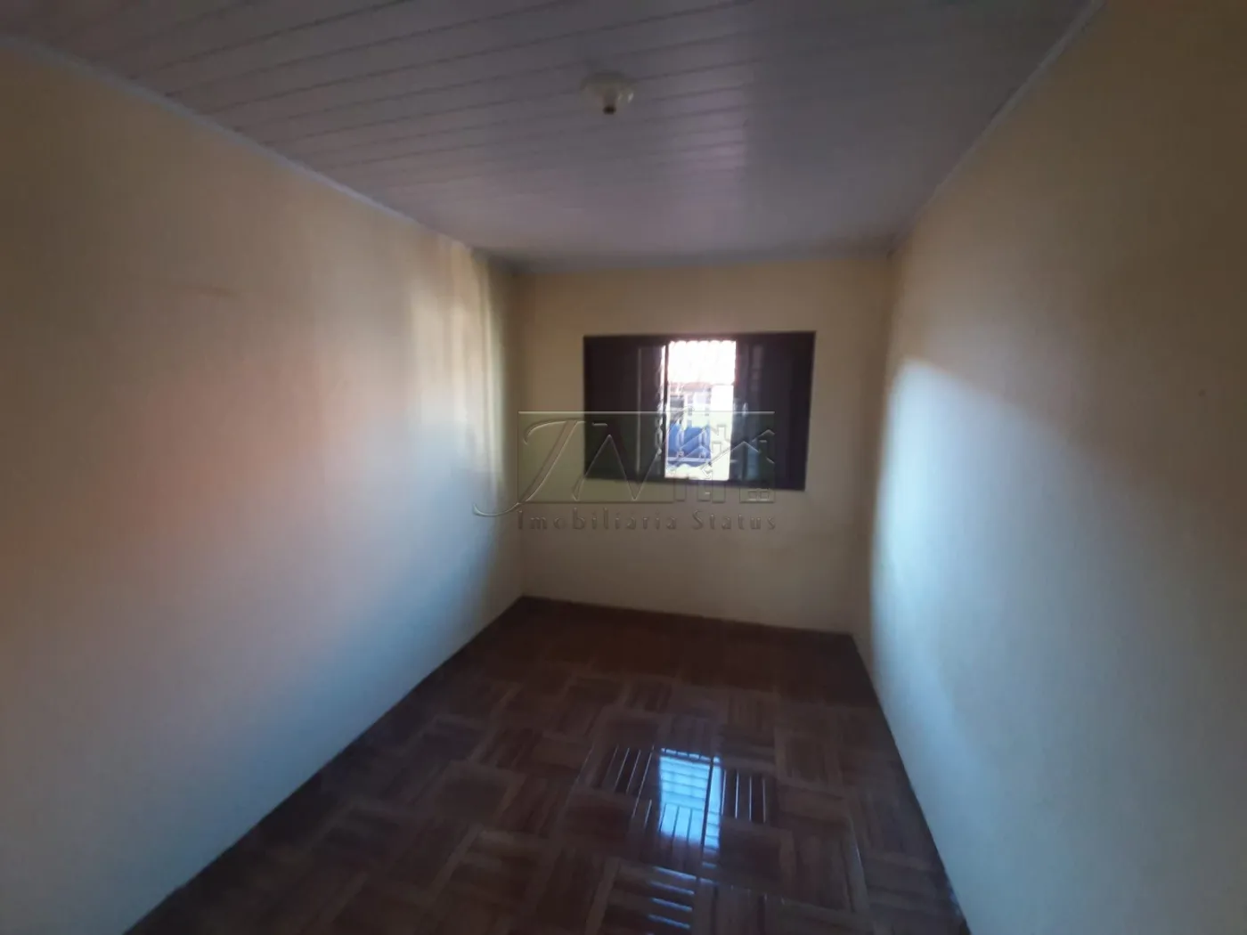 Alugar Residenciais / Casas em Santa Cruz do Rio Pardo R$ 750,00 - Foto 7