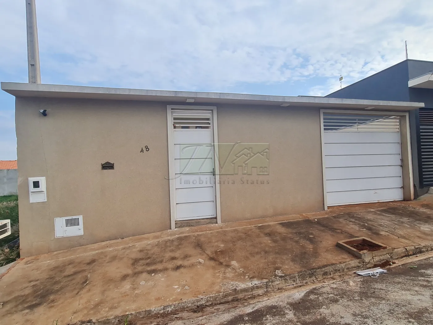 Alugar Residenciais / Casas em Santa Cruz do Rio Pardo R$ 2.500,00 - Foto 1