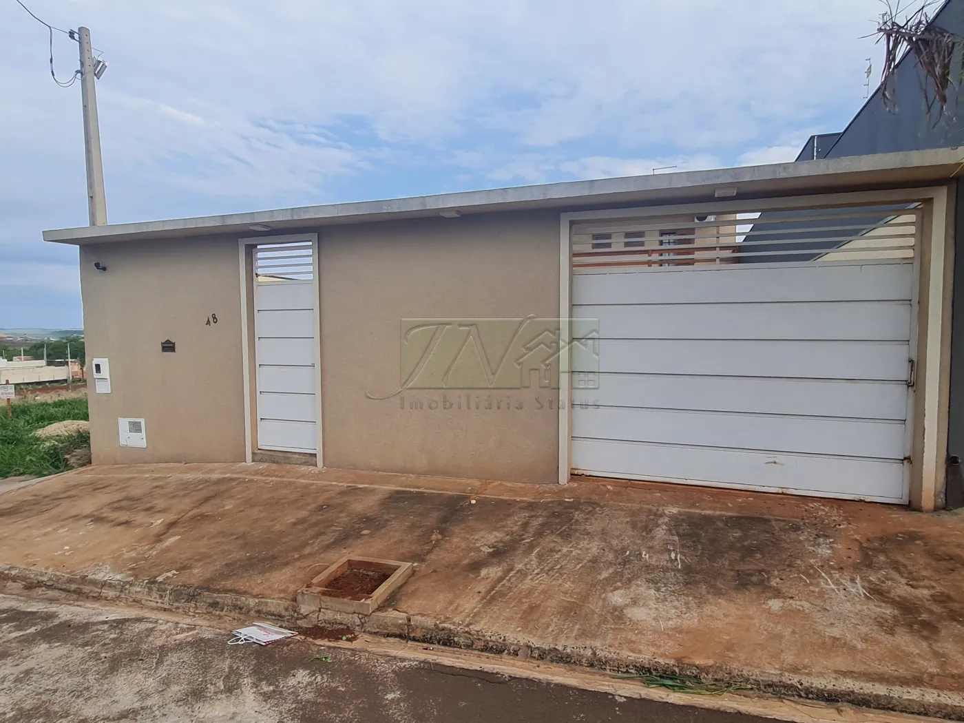 Alugar Residenciais / Casas em Santa Cruz do Rio Pardo R$ 2.500,00 - Foto 2