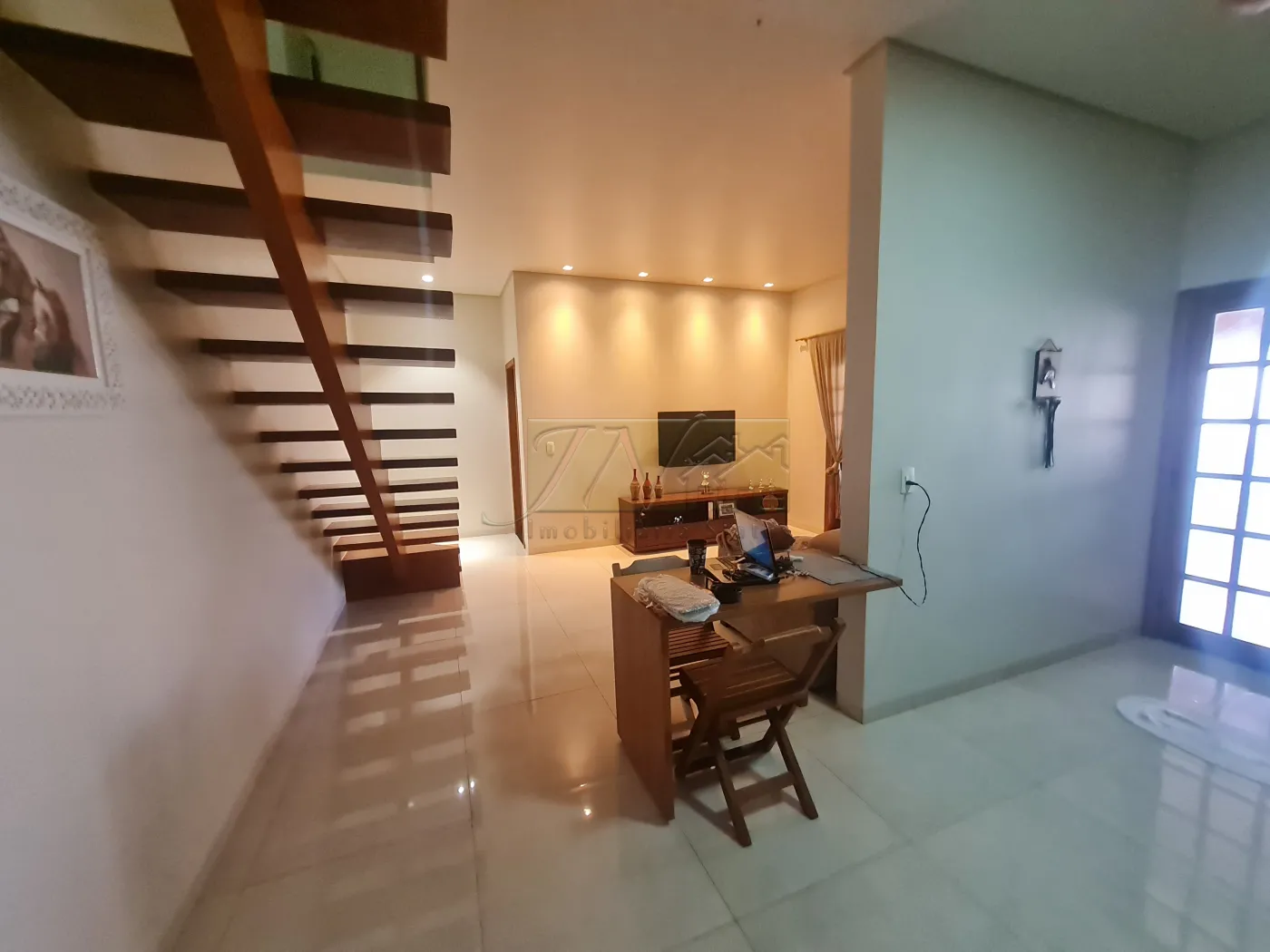 Alugar Residenciais / Casas em Santa Cruz do Rio Pardo R$ 2.500,00 - Foto 13