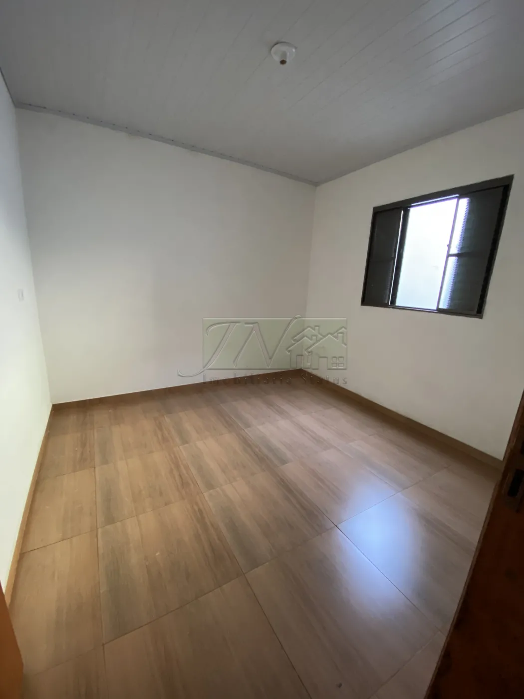 Alugar Residenciais / Casas em Santa Cruz do Rio Pardo R$ 1.000,00 - Foto 5