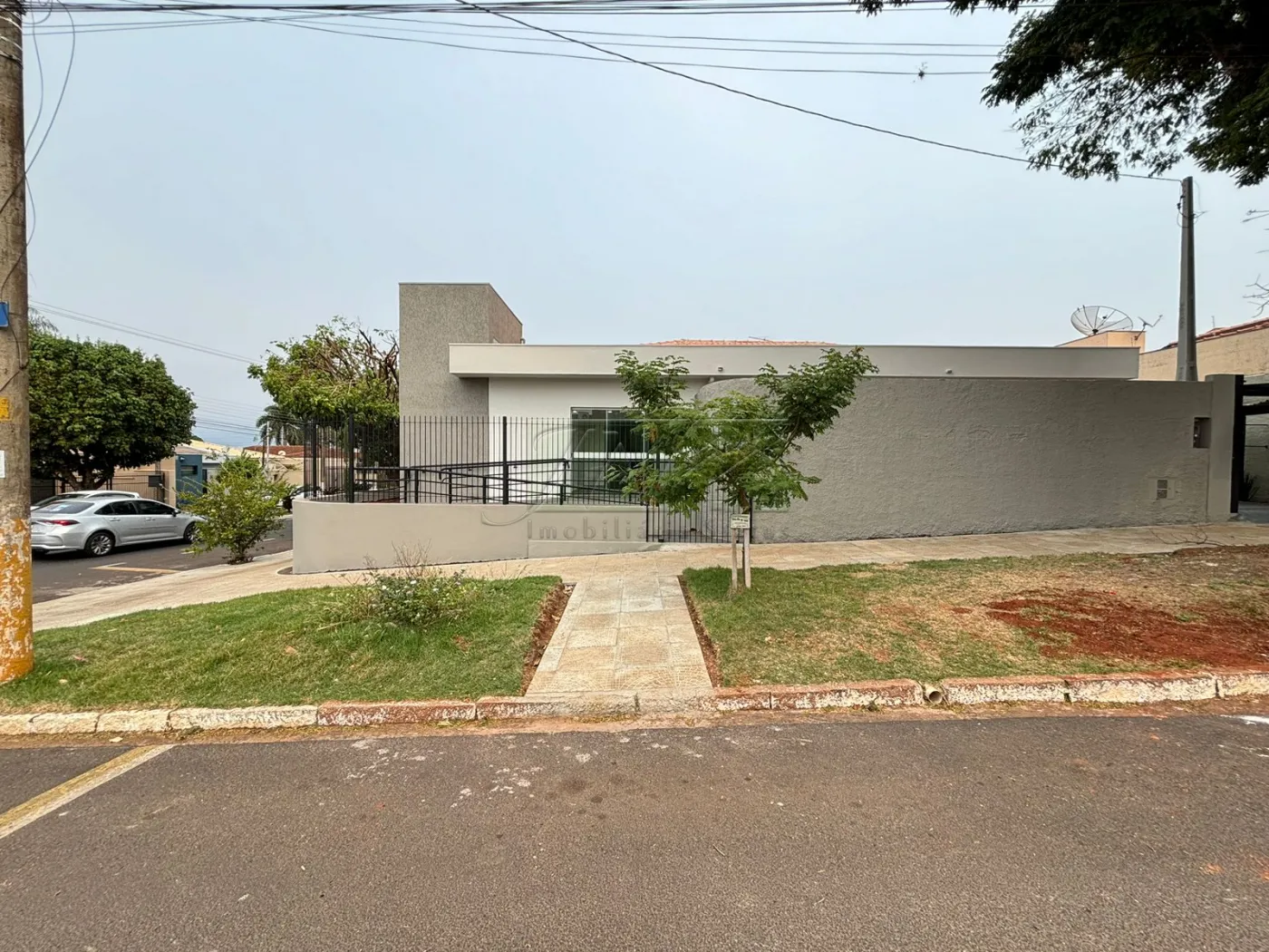 Alugar Comerciais / Ponto Comercial em Santa Cruz do Rio Pardo R$ 9.000,00 - Foto 2