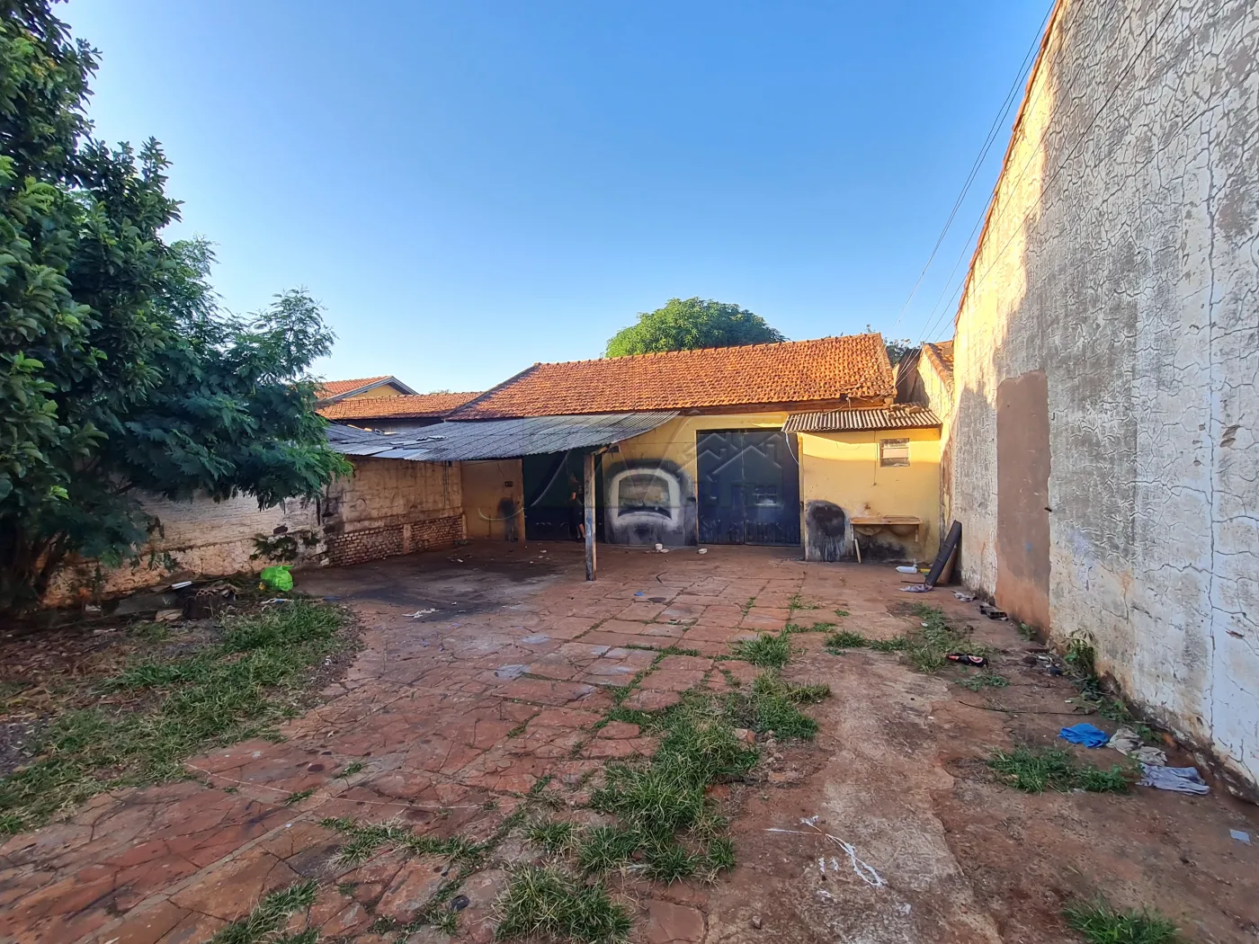 Alugar Comerciais / Galpão em Santa Cruz do Rio Pardo R$ 1.200,00 - Foto 3