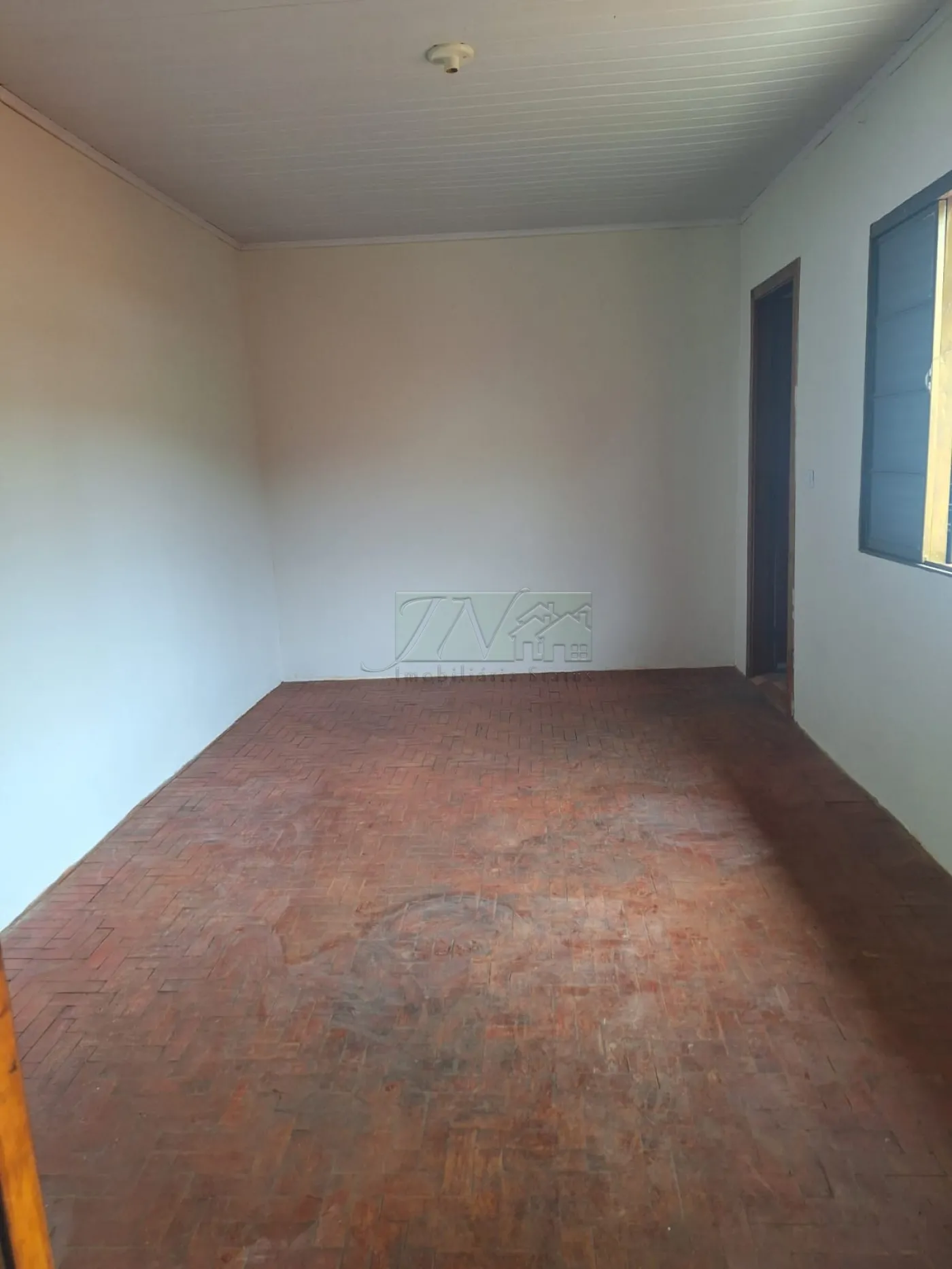 Alugar Residenciais / Casas em Santa Cruz do Rio Pardo R$ 700,00 - Foto 6