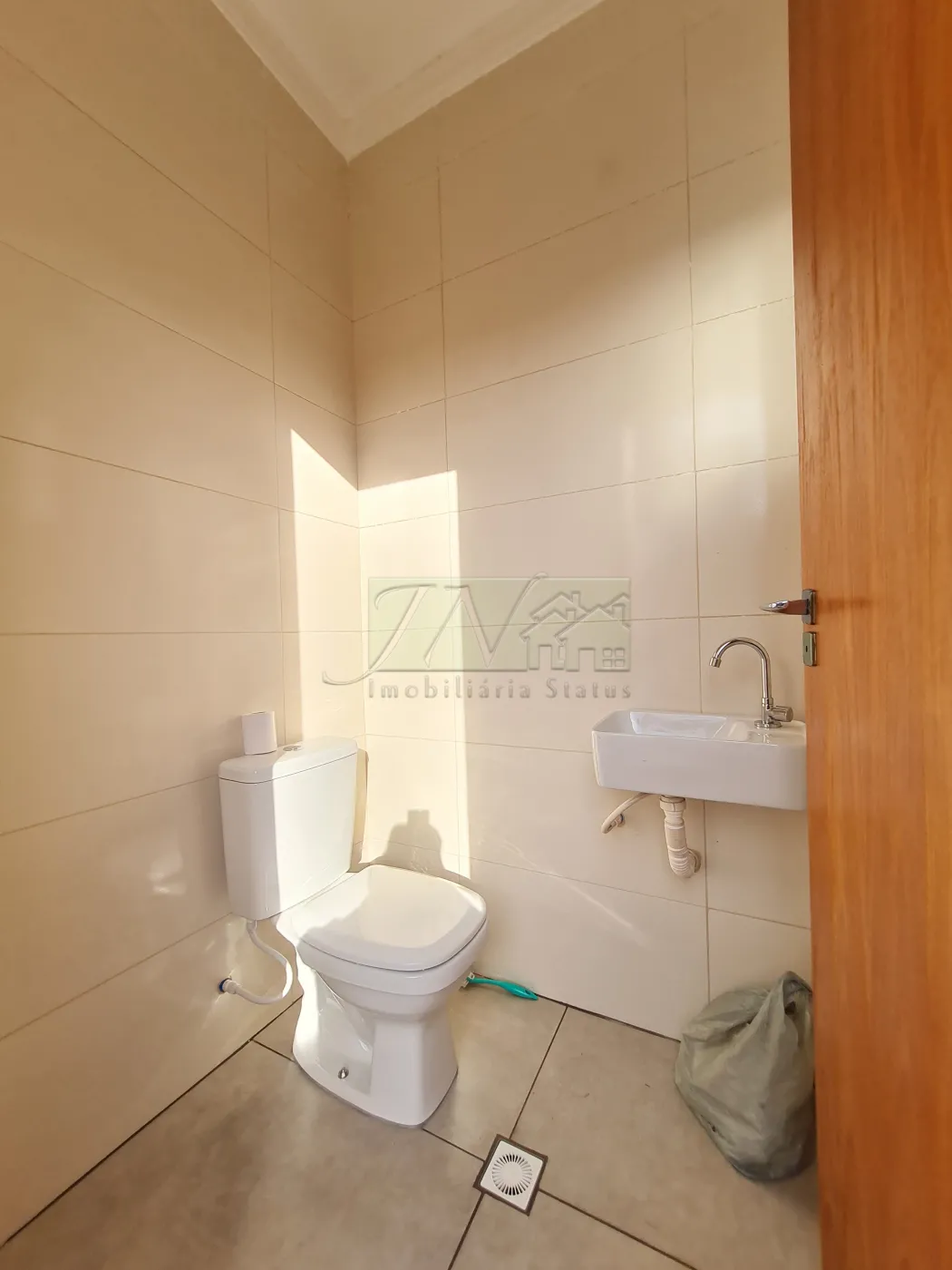 Comprar Residenciais / Casas em Santa Cruz do Rio Pardo R$ 460.000,00 - Foto 15