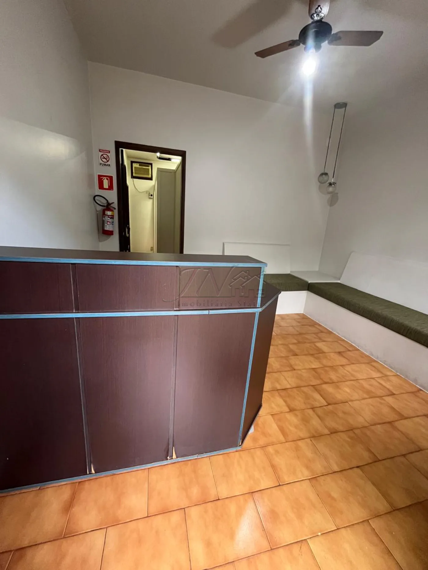 Alugar Comerciais / Sala Comercial em Santa Cruz do Rio Pardo R$ 600,00 - Foto 3