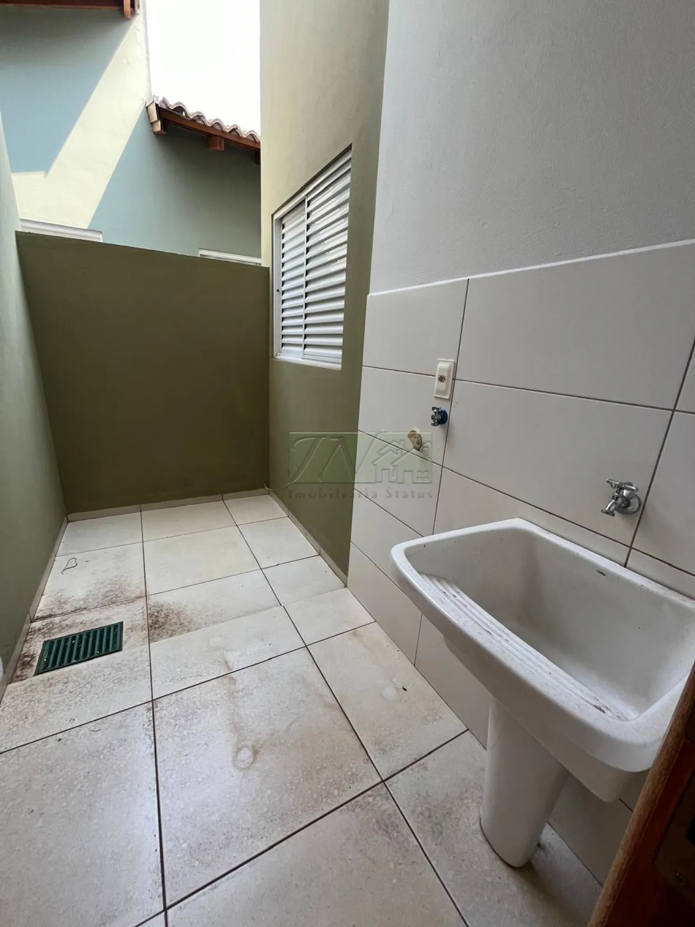 Alugar Residenciais / Casas em Santa Cruz do Rio Pardo R$ 1.500,00 - Foto 8