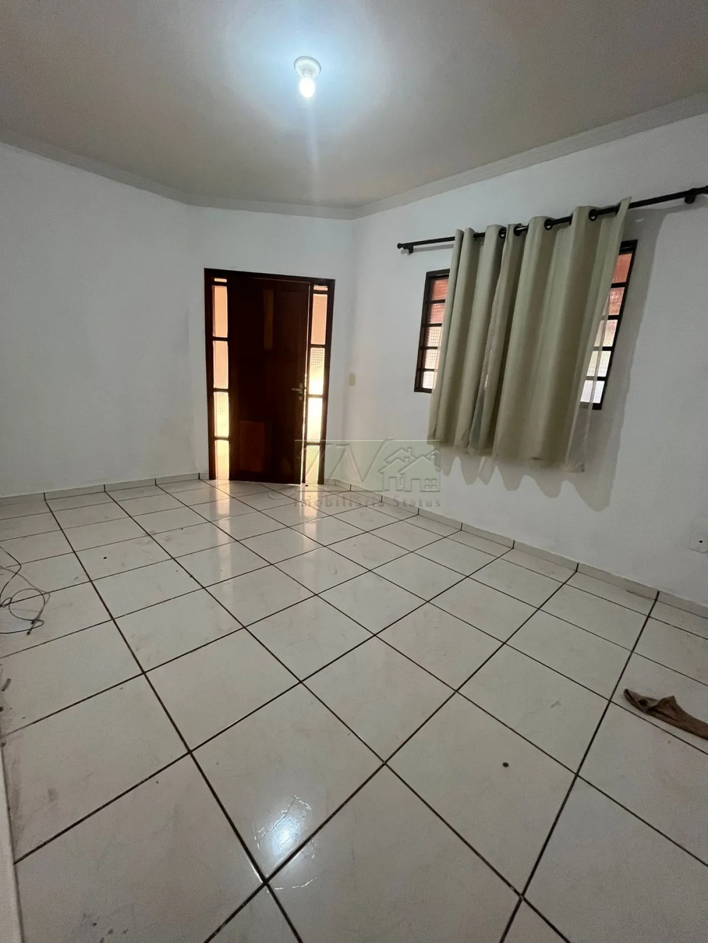 Alugar Residenciais / Casas em Santa Cruz do Rio Pardo R$ 1.350,00 - Foto 5