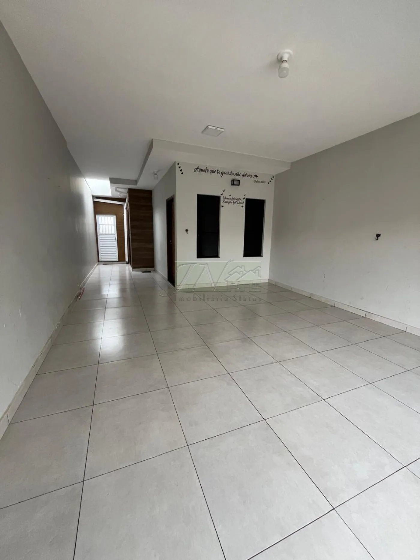 Alugar Residenciais / Casas em Santa Cruz do Rio Pardo R$ 1.400,00 - Foto 3