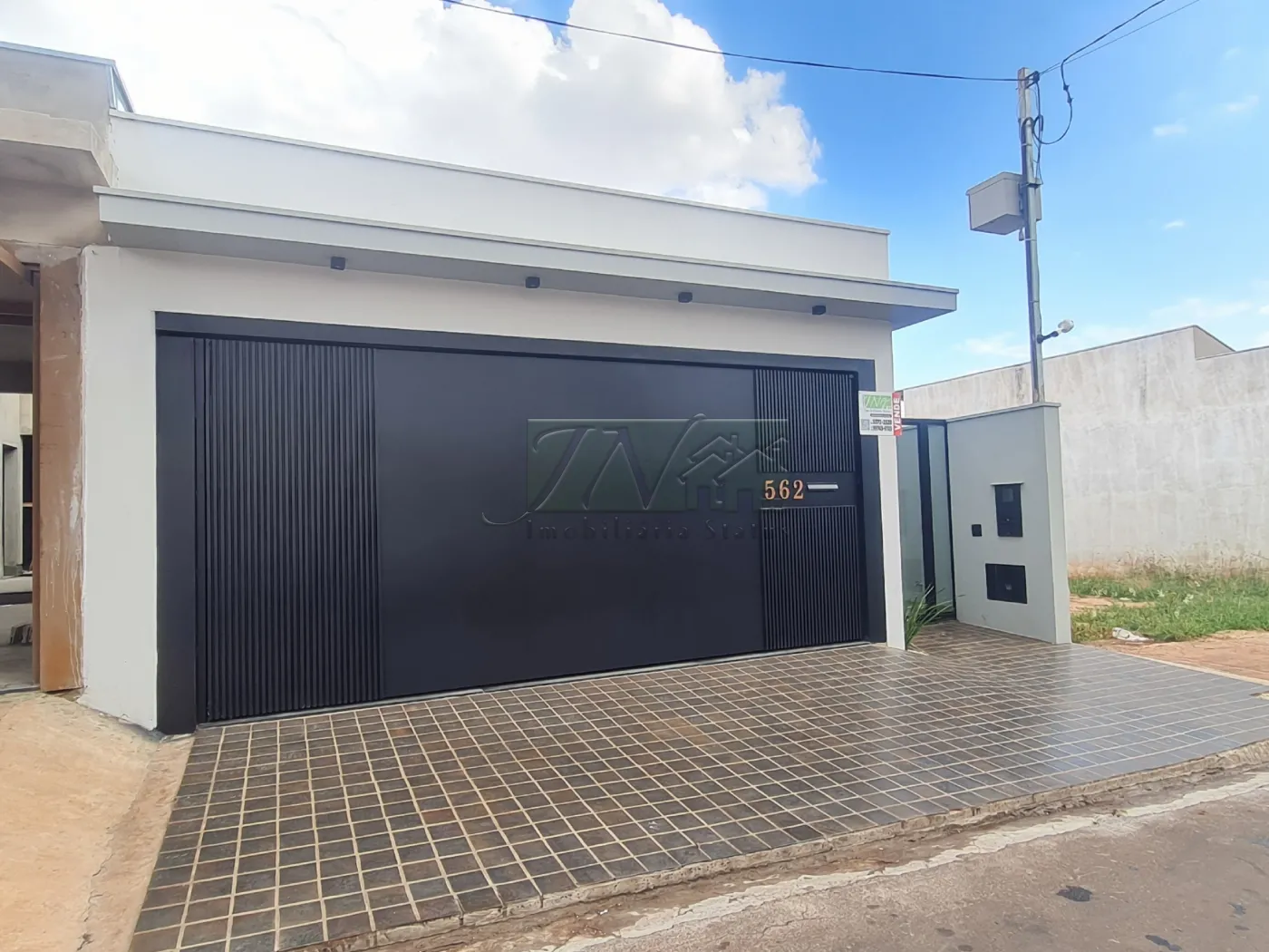 Comprar Residenciais / Casas em Santa Cruz do Rio Pardo R$ 760.000,00 - Foto 1