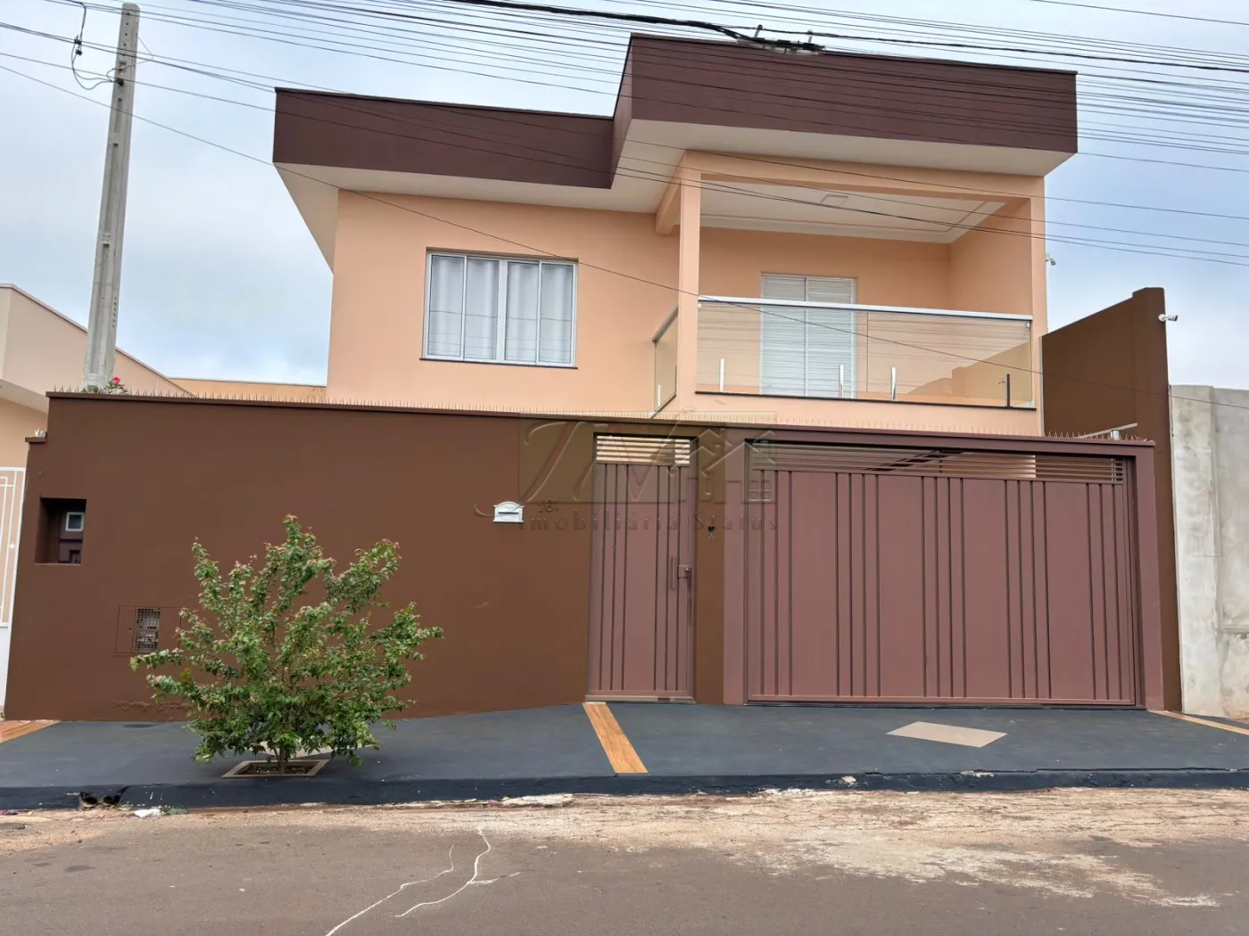 Comprar Residenciais / Casas em Santa Cruz do Rio Pardo R$ 850.000,00 - Foto 1