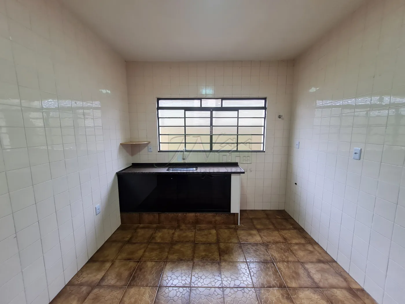 Alugar Residenciais / Casas em Santa Cruz do Rio Pardo R$ 1.300,00 - Foto 10