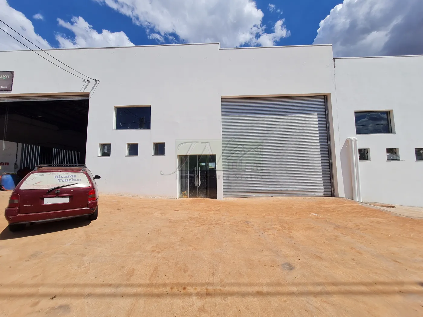 Alugar Comerciais / Galpão em Santa Cruz do Rio Pardo R$ 10.000,00 - Foto 1