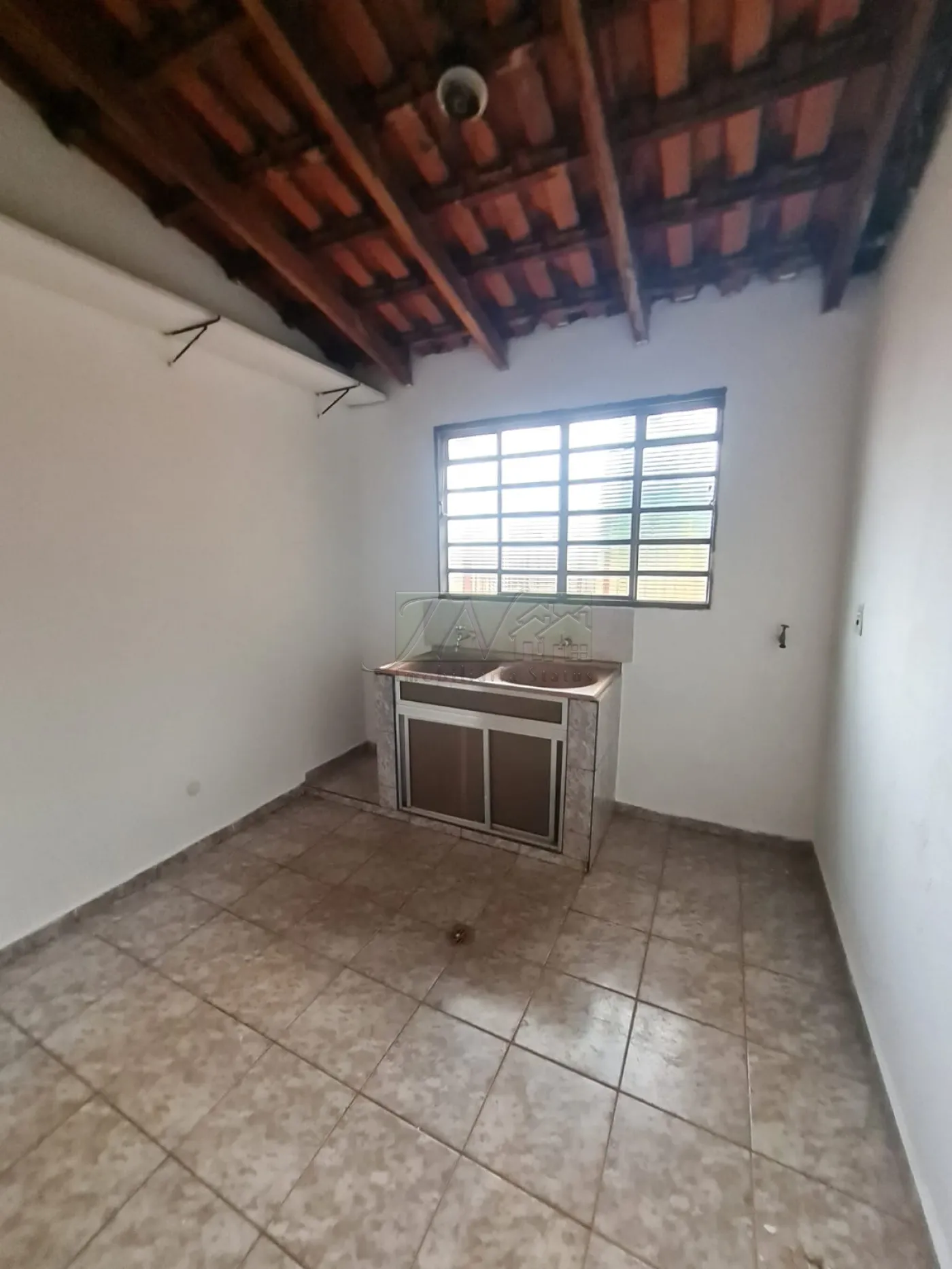 Alugar Residenciais / Casas em Santa Cruz do Rio Pardo R$ 900,00 - Foto 10