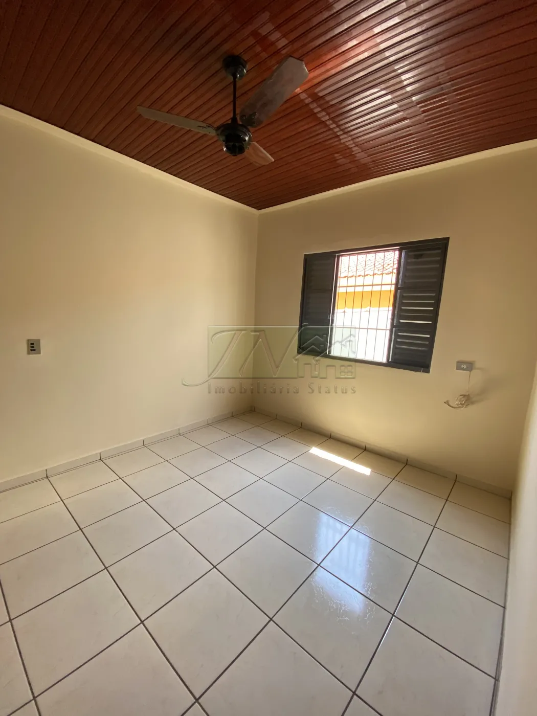 Alugar Residenciais / Casas em Santa Cruz do Rio Pardo R$ 1.800,00 - Foto 10