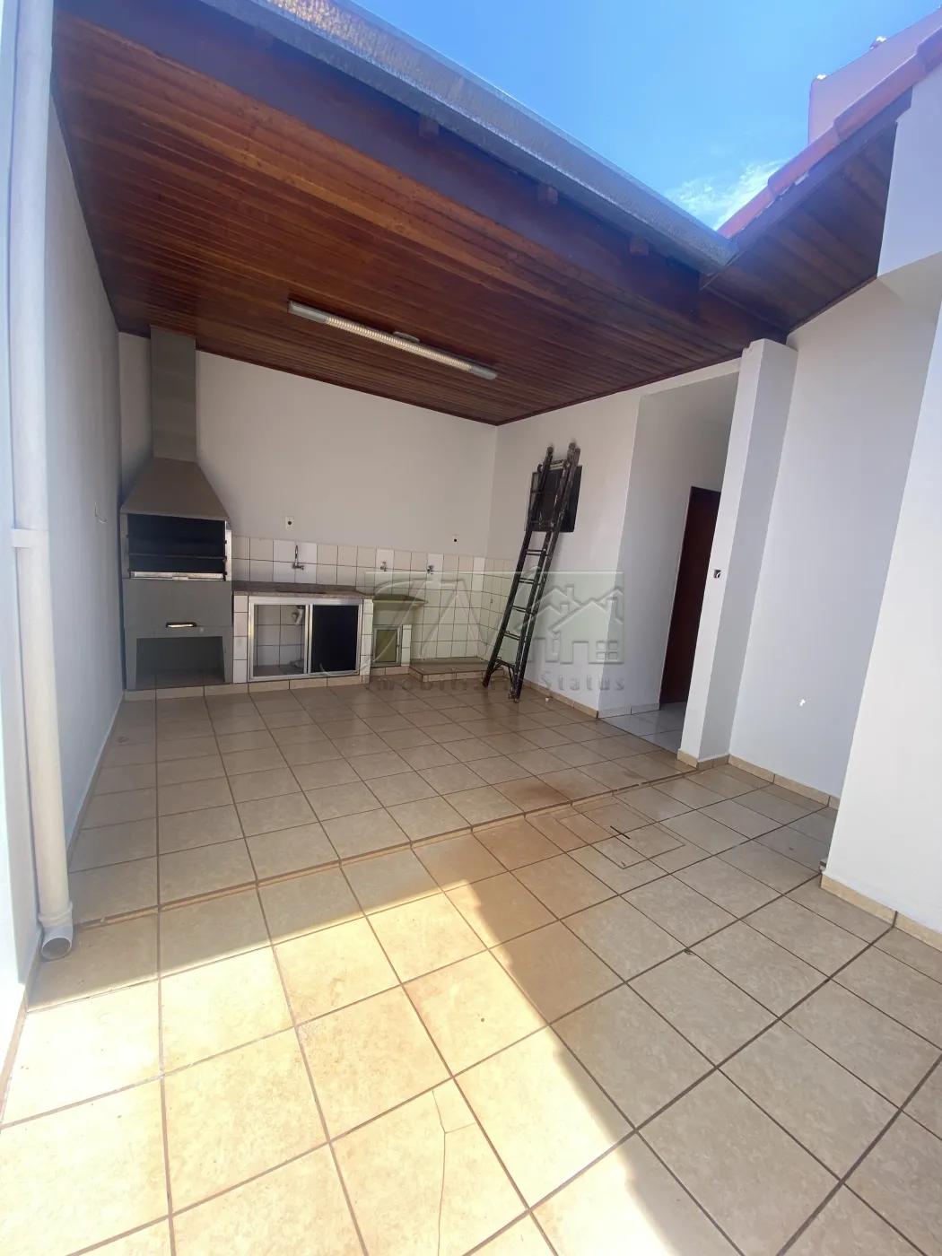 Alugar Residenciais / Casas em Santa Cruz do Rio Pardo R$ 1.800,00 - Foto 12