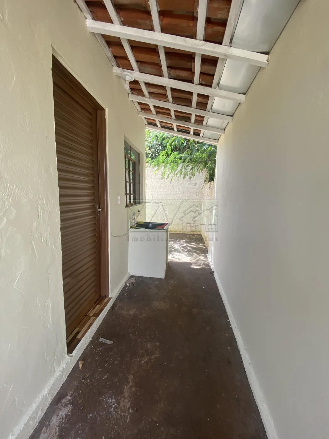 Alugar Residenciais / Casas em Santa Cruz do Rio Pardo R$ 850,00 - Foto 4