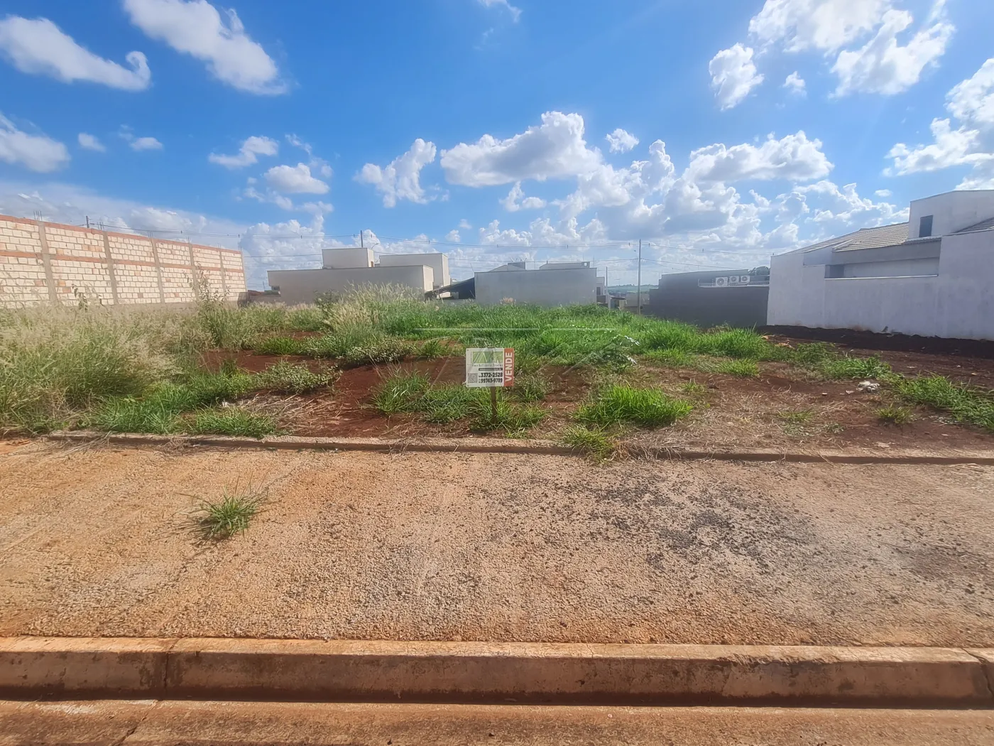 Comprar Terrenos / Lote em Santa Cruz do Rio Pardo R$ 165.000,00 - Foto 1