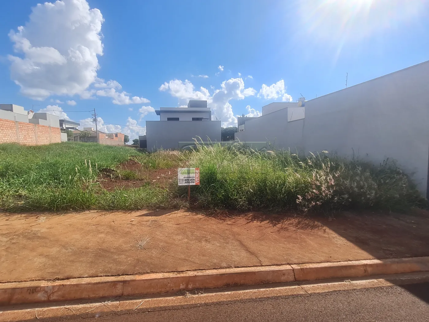 Comprar Terrenos / Lote em Santa Cruz do Rio Pardo R$ 120.000,00 - Foto 1