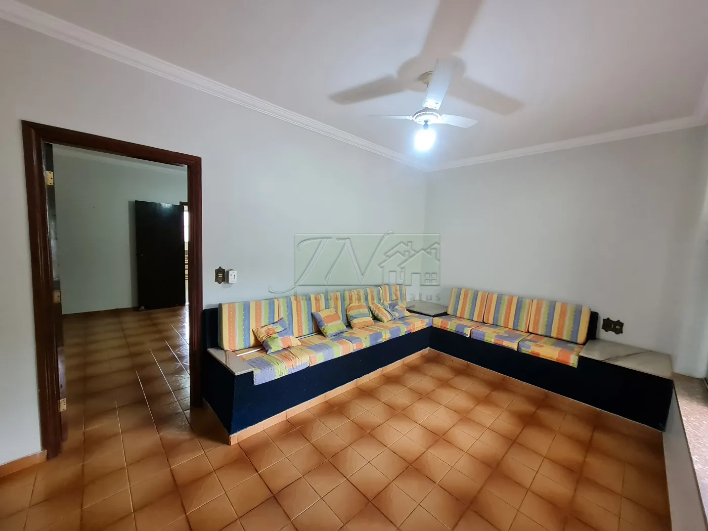 Comprar Residenciais / Casas em Santa Cruz do Rio Pardo R$ 790.000,00 - Foto 12