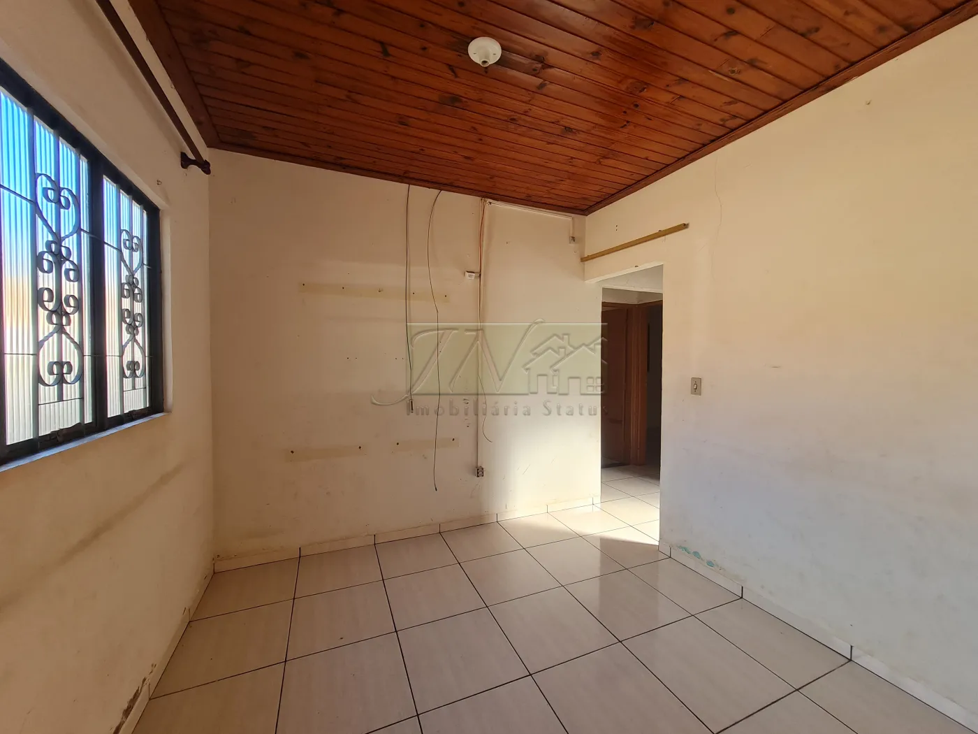 Comprar Residenciais / Casas em Santa Cruz do Rio Pardo R$ 250.000,00 - Foto 6