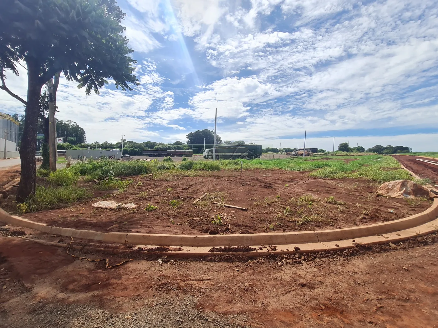 Comprar Terrenos / Lote em Santa Cruz do Rio Pardo R$ 115.000,00 - Foto 1