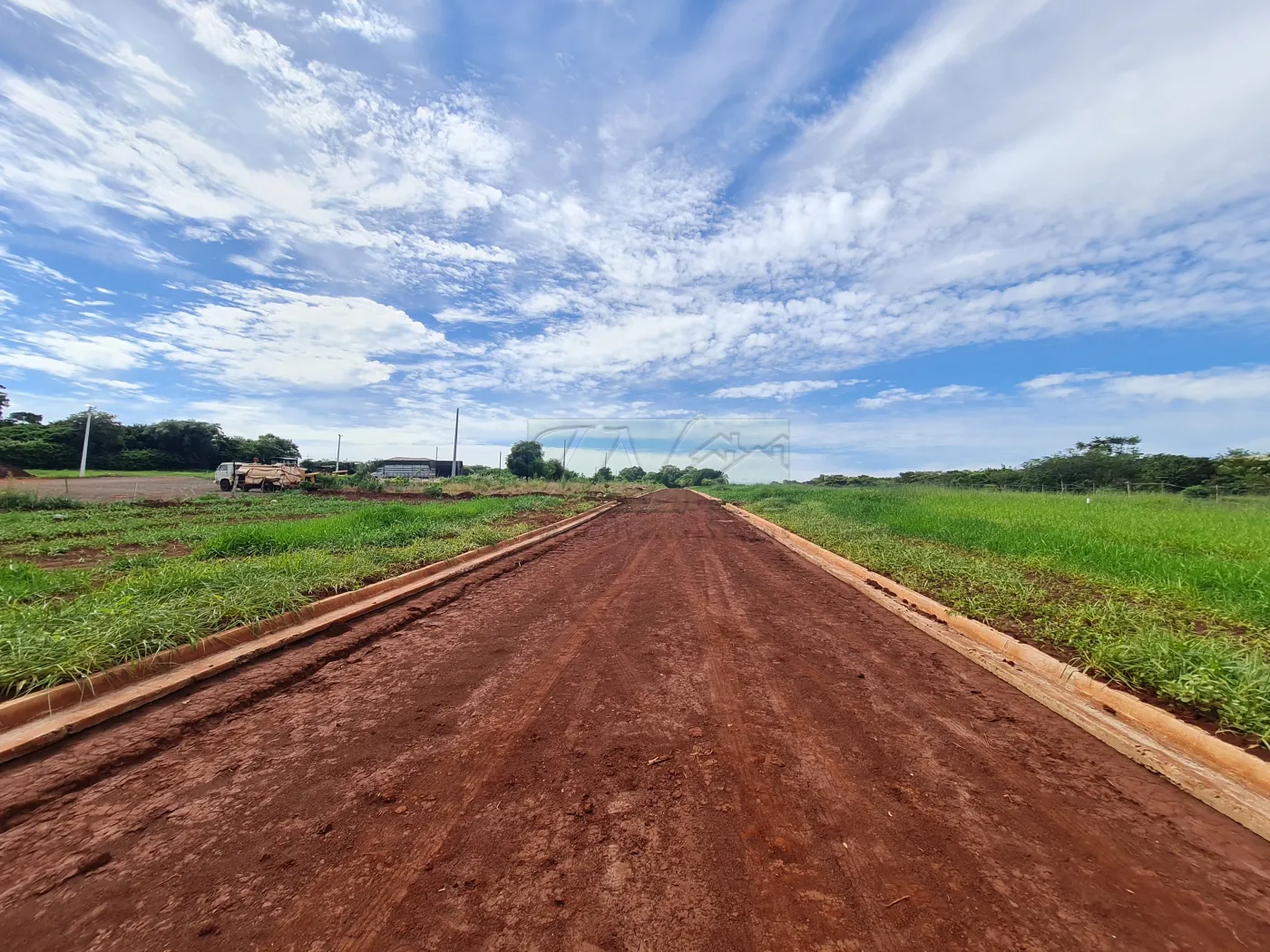 Comprar Terrenos / Lote em Santa Cruz do Rio Pardo R$ 75.000,00 - Foto 2