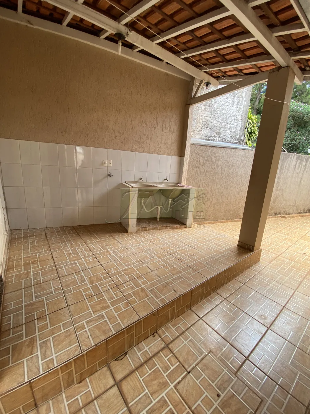 Alugar Residenciais / Casas em Santa Cruz do Rio Pardo R$ 2.700,00 - Foto 14