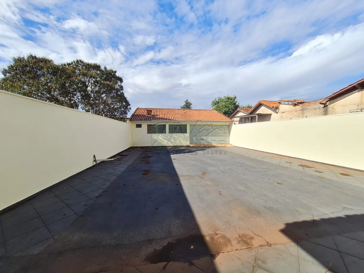 Alugar Residenciais / Casas em Santa Cruz do Rio Pardo R$ 2.200,00 - Foto 10