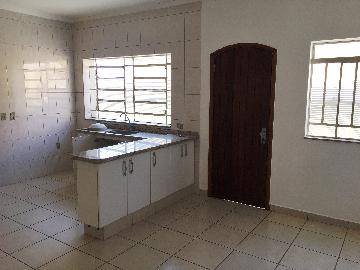 Alugar Residenciais / Casas em Santa Cruz do Rio Pardo R$ 2.500,00 - Foto 7