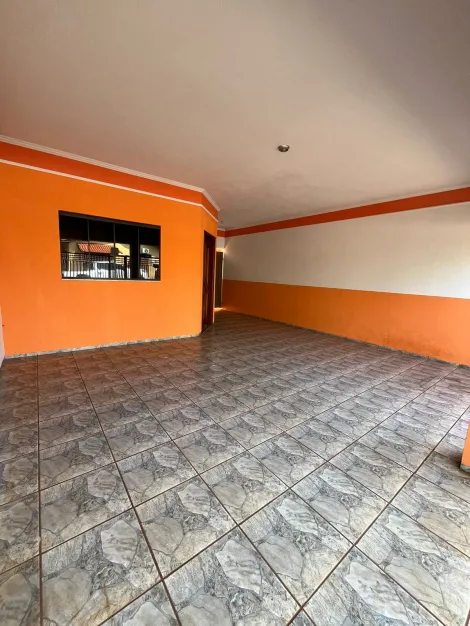 Alugar Residenciais / Casas em Santa Cruz do Rio Pardo R$ 1.250,00 - Foto 3