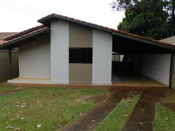 Alugar Residenciais / Casas em Santa Cruz do Rio Pardo R$ 1.550,00 - Foto 4