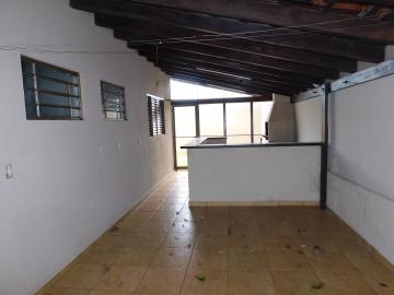 Alugar Residenciais / Casas em Santa Cruz do Rio Pardo R$ 1.550,00 - Foto 15