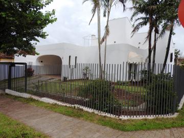 Alugar Residenciais / Casas em Santa Cruz do Rio Pardo R$ 3.500,00 - Foto 1