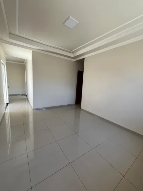 Alugar Residenciais / Casas em Santa Cruz do Rio Pardo R$ 1.450,00 - Foto 5