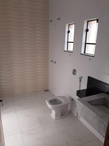 Alugar Residenciais / Casas em SANTA CRUZ DO RIO PARDO R$ 3.000,00 - Foto 18