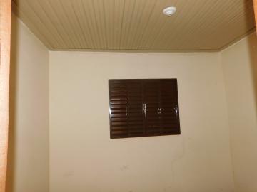 Alugar Residenciais / Casas em Santa Cruz do Rio Pardo R$ 600,00 - Foto 13